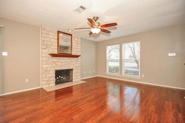 property at 6820 Old Quarry Ln