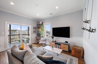 60 Romsey St in Boston, MA - Building Photo - Building Photo