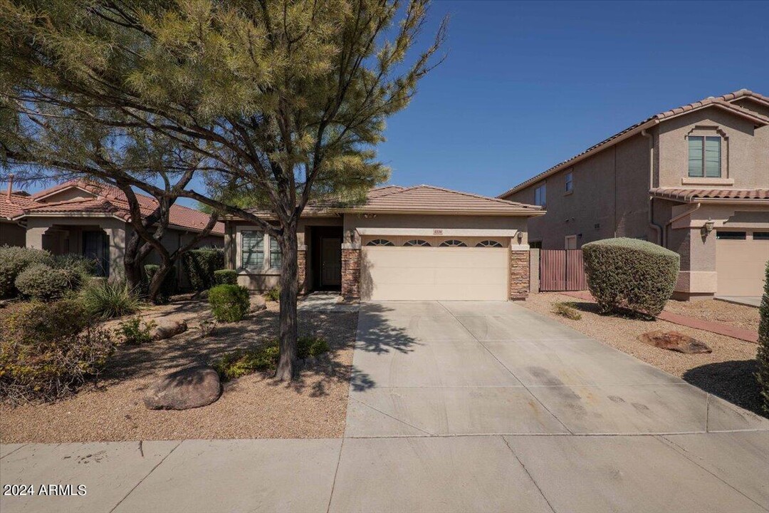 4536 W Rolling Rock Dr in Phoenix, AZ - Building Photo