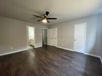 6631 Wanda Ln photo'