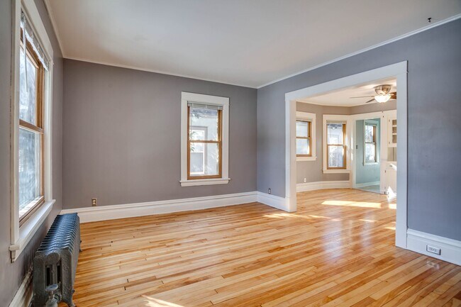 3348 Humboldt Ave S in Minneapolis, MN - Building Photo - Building Photo