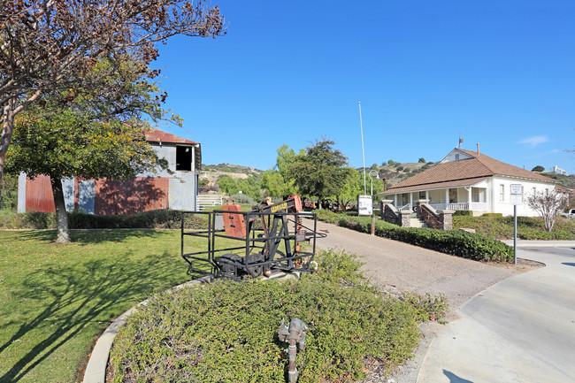 Casas Alquiler en Brea Olinda, CA