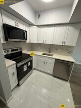484 Commonwealth Ave in Boston, MA - Building Photo - Building Photo