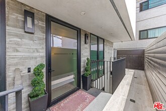 1126 Broadway in Santa Monica, CA - Building Photo - Building Photo