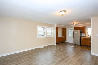 8218 E 50th St in Indianapolis, IN - Building Photo - Building Photo