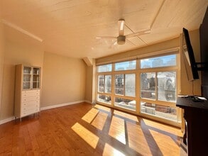 63 Atlantic Ave in Boston, MA - Building Photo - Building Photo