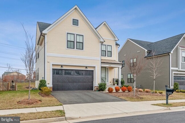property at 25495 Woodbine Farm Dr