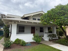 1364 N Wilson Ave in Fresno, CA - Building Photo