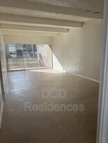 5514 Wood Forest Dr in Tampa, FL - Building Photo