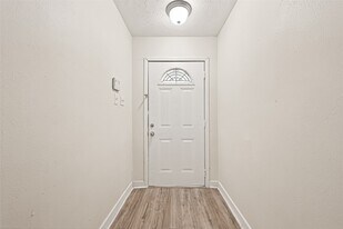 4123 Cedar Gardens Dr in Houston, TX - Building Photo