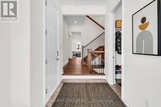 1292 Minnow St in Oakville, ON - Building Photo - Building Photo