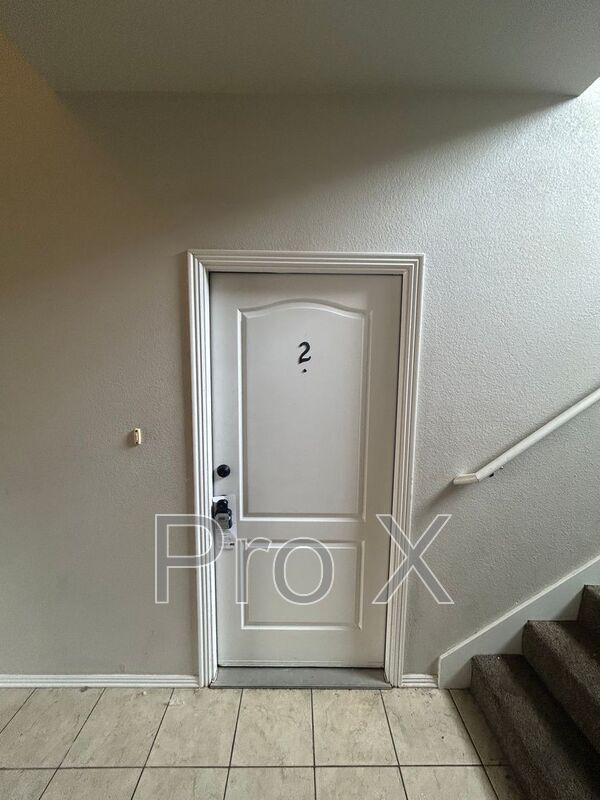 2670 N Valencia Ave in Fayetteville, AR - Building Photo - Building Photo