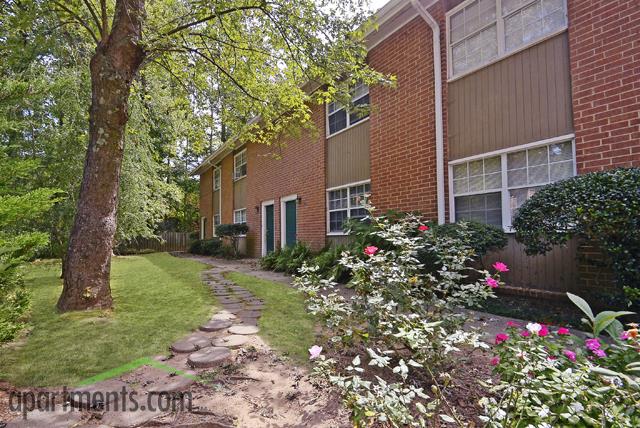 Highland Springs Apartments in Atlanta, GA - Foto de edificio