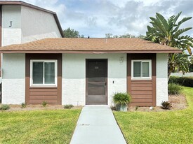 39132 Co Rd 54 in Zephyrhills, FL - Building Photo