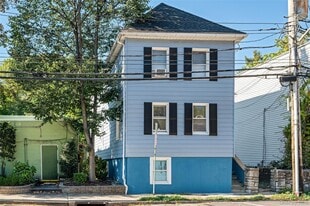 25 Marbledale Rd in Tuckahoe, NY - Building Photo