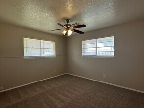 203 Driftwood Dr in Portland, TX - Building Photo - Building Photo