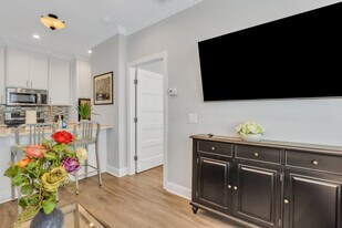 305 Alice St in Savannah, GA - Building Photo