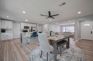 2602 Micliff Blvd in Houston, TX - Building Photo