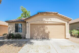 11338 W Crestbrook Dr in Surprise, AZ - Building Photo