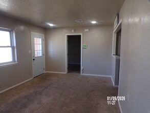 21 NW 53rd St in Lawton, OK - Building Photo - Building Photo