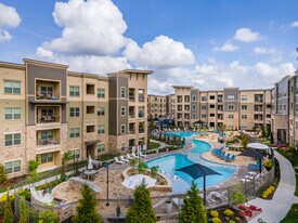 Cyan Southcreek in Overland Park, KS - Building Photo