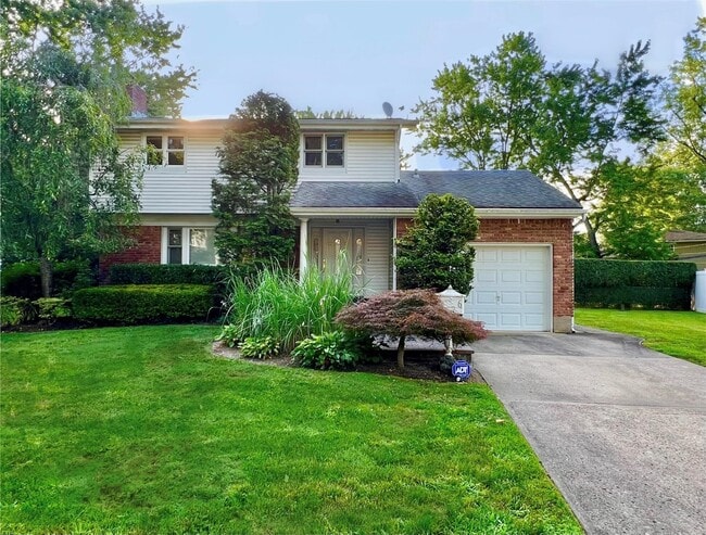 property at 6 Cove Ln