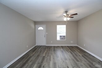 6853 Roundup Ln in Milton, FL - Building Photo - Building Photo