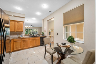 510 Spring Lake Cir in Tarpon Springs, FL - Foto de edificio - Building Photo