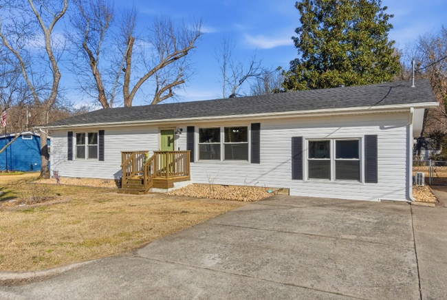 405 Lake Dr in Branson, MO - Building Photo - Building Photo