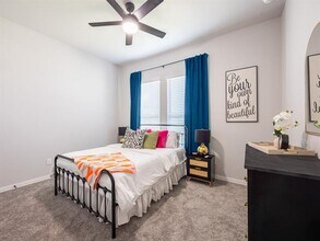 425 Monarch Wy in Justin, TX - Building Photo - Building Photo