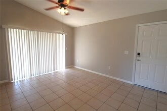 869 Hand Ave in Sarasota, FL - Building Photo - Building Photo