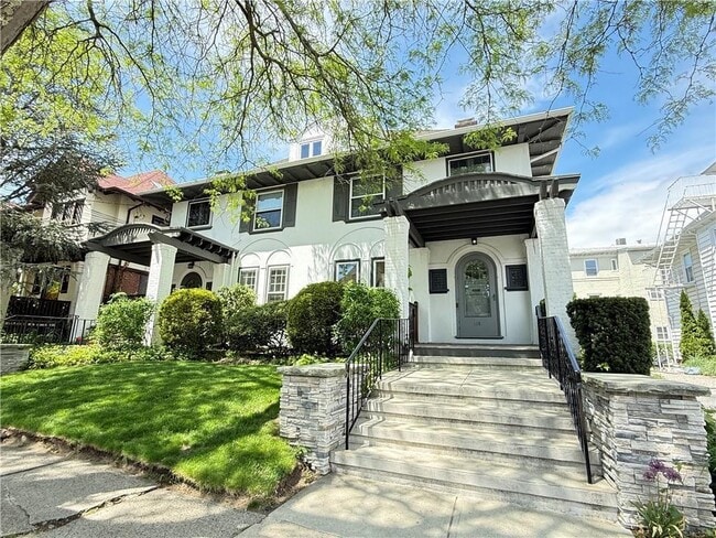 property at 404 Lloyd Ave