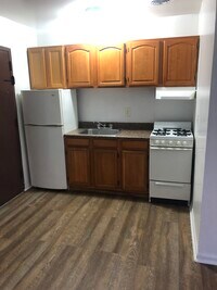 503 Stuyvesant Ave, Unit 1 photo'