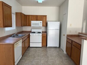 10850 Arezzo Dr NW in Albuquerque, NM - Building Photo - Building Photo