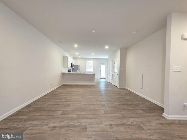 426 Creekbed Cir in Salisbury, MD - Building Photo - Building Photo