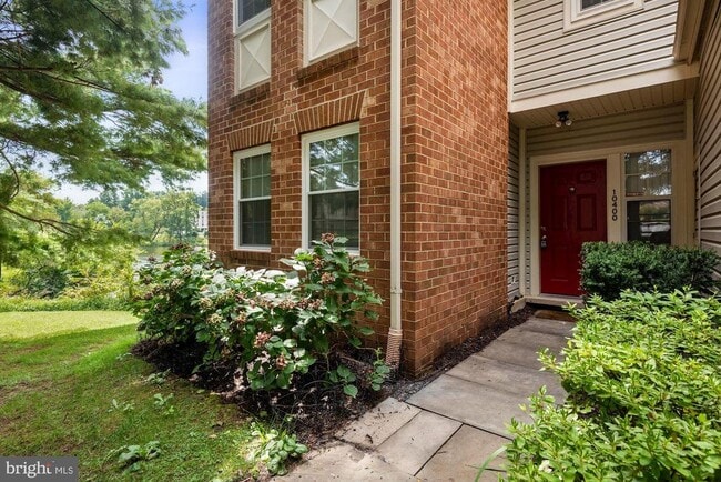 property at 10400 Parthenon Ct