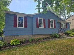 237 Countess Dr in West Henrietta, NY - Building Photo - Building Photo