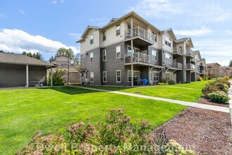 Prince Avenue Apartments in Bellingham, WA - Building Photo - Building Photo