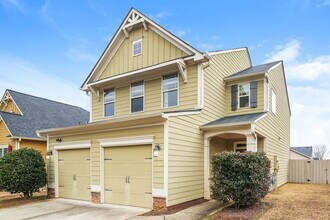 2974 E Captiva Dr in Douglasville, GA - Foto de edificio - Building Photo