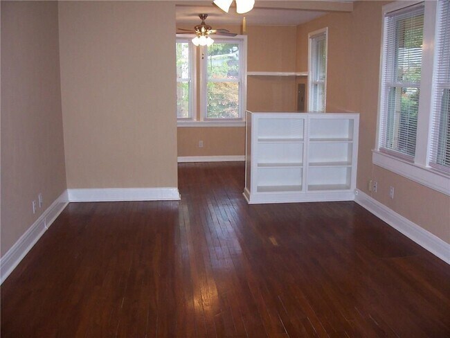 5406 Woodrow Ave in Austin, TX - Building Photo - Building Photo