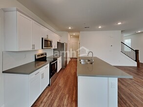 10081 Aconitum Ct in Las Vegas, NV - Building Photo - Building Photo