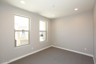 23066 N 74th Pl in Scottsdale, AZ - Building Photo - Building Photo