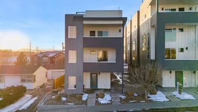 1245 Utica St in Denver, CO - Building Photo - Building Photo