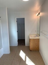 1118 Solstice Ave in Merced, CA - Building Photo - Building Photo