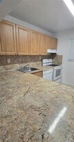 10820 SW 200th Dr in Cutler Bay, FL - Building Photo