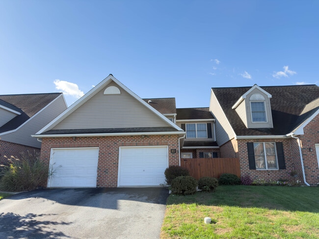 45 Spring Hill Ln