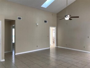 12605 Oldcastle Dr in Orlando, FL - Building Photo - Building Photo