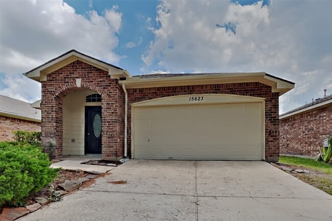 15623 Ashbournne Springs Ln