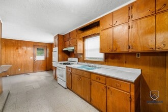 1005 Hoke St in Gadsden, AL - Building Photo - Building Photo