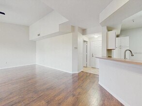 5578 Metrowest Blvd in Orlando, FL - Building Photo - Building Photo